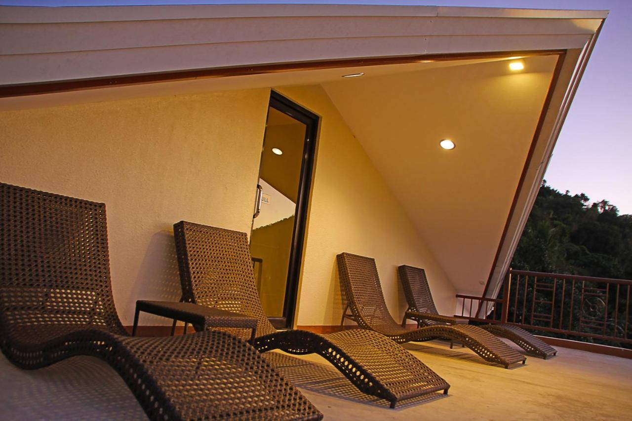 Layang Layang Home El Nido Exteriör bild
